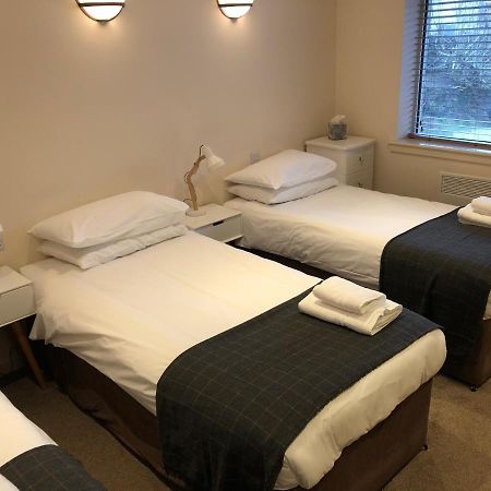 Caledonian Hotel Portree Extérieur photo