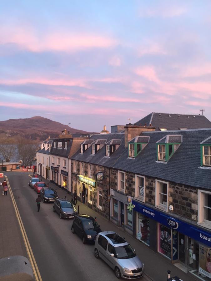 Caledonian Hotel Portree Extérieur photo