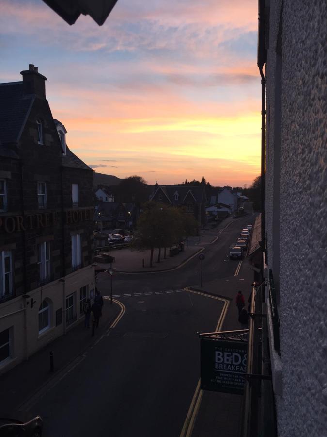 Caledonian Hotel Portree Extérieur photo
