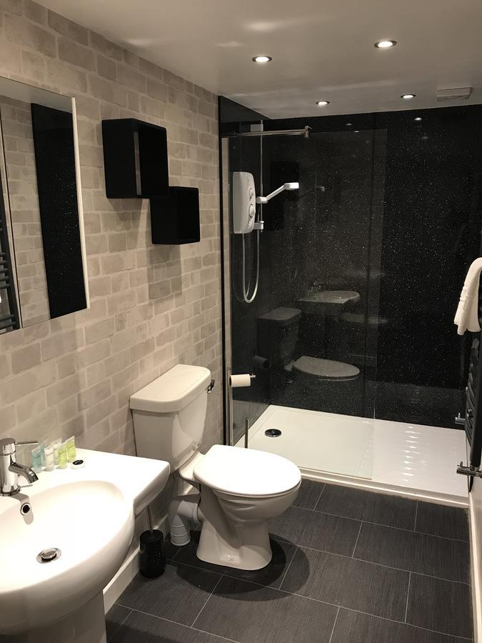 Caledonian Hotel Portree Extérieur photo